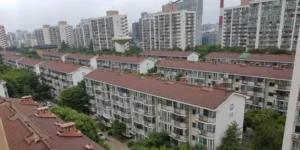 아파트 건축 세대 중에서 오래된 편에 속하는 1980년대에 지어진 상계주공아파트